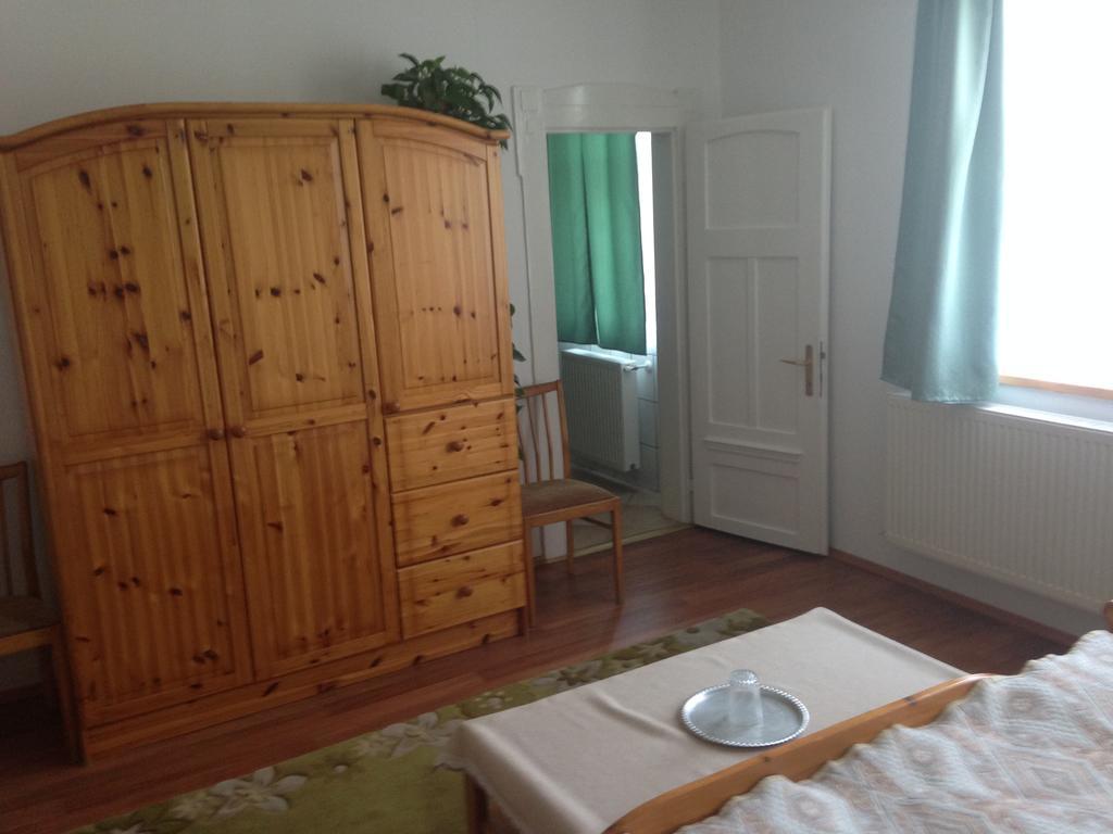 Koelcsey Kuria Vendeghaz Hotel Szatmárcseke Buitenkant foto